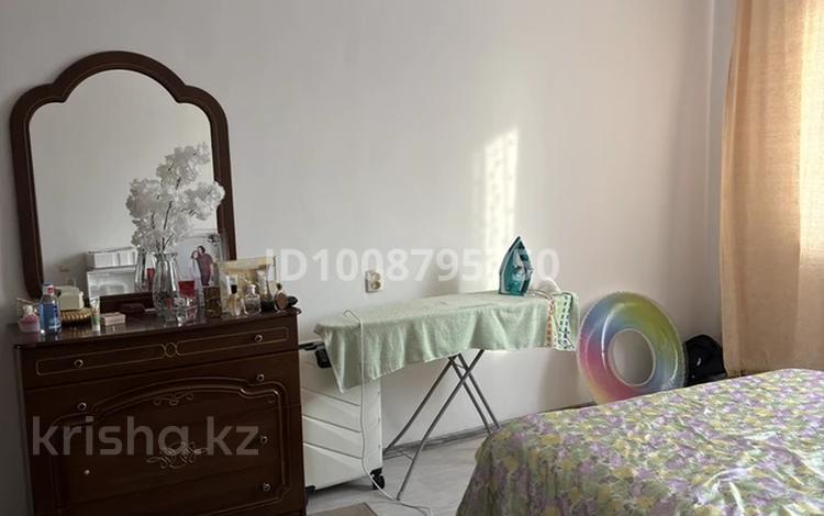 2-бөлмелі пәтер · 59 м² · 2/2 қабат, мкр Алатау (ИЯФ) 1, бағасы: 25.5 млн 〒 в Алматы, Медеуский р-н — фото 2