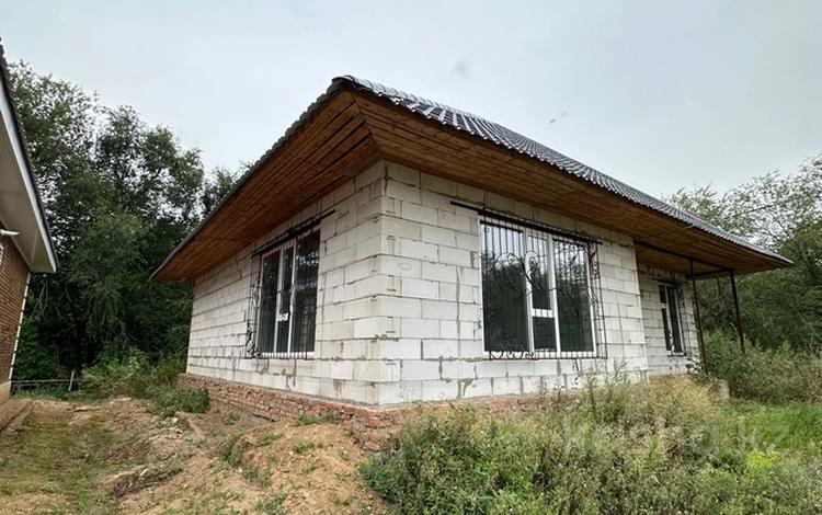 Жеке үй · 4 бөлме · 150 м² · 6 жүзд., Бараева 3, бағасы: 25 млн ₸ в Уральске — фото 2