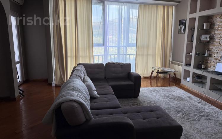 2-комнатная квартира · 80 м² · 10/22 этаж, Достык 160 за 550 000 ₸ в Алматы, Медеуский р-н — фото 2