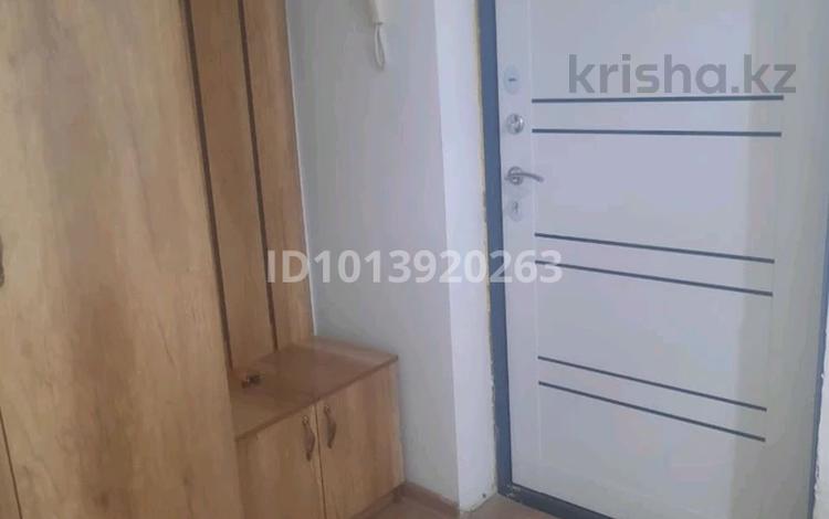 1-бөлмелі пәтер · 44 м² · 2/5 қабат, Балапанова 46/2, бағасы: 21.5 млн ₸ в Талдыкоргане — фото 2