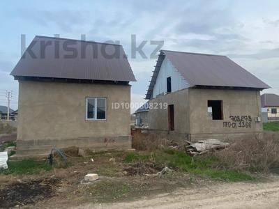 Продажа домов и дачи в Алматинской обл.: Отдельный дом · 2 комнаты · 56 м² · 12.6 сот., Береке 3, 5 за 27 млн 〒 Отдельный дом · 2 комнаты · 56 м² · 12.6 сот., Береке 3, 5 за 27 млн 〒 в Казцик