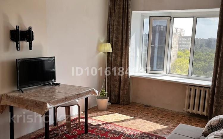 1-комнатная квартира · 31 м² · 8/9 этаж, мкр Юго-Восток, Строителей 22 за 155 000 ₸ в Караганде, Казыбек би р-н — фото 2