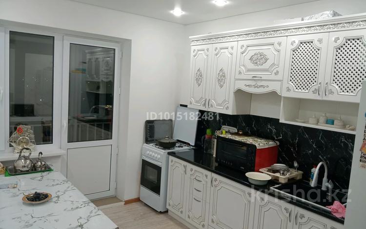 3-бөлмелі пәтер · 84 м² · 9/9 қабат, Зачаганск пгт ш/а., Мкр.зачаганск. Акан Сери 49/1, бағасы: 26 млн ₸ в Уральске, мкр. Зачаганск пгт — фото 3