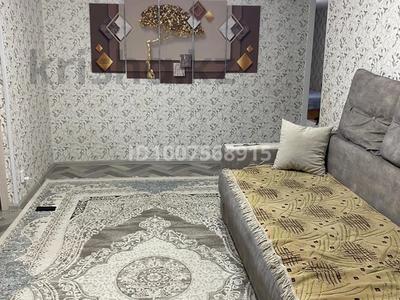 3-бөлмелі пәтер · 54.8 м² · 4/5 қабат, Ауезова 47 — Базар Достык, бағасы: 15.5 млн ₸ в Аксу