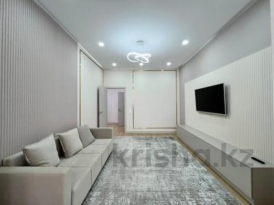 4-комнатная квартира · 165 м² · 4/10 этаж, мкр. Алтын орда, Алии Молдагуловой за 95 млн ₸ в Актобе