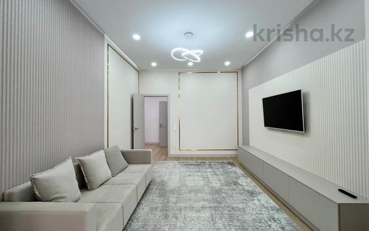 4-комнатная квартира · 165 м² · 4/10 этаж, мкр. Алтын орда, Алии Молдагуловой за 95 млн ₸ в Актобе — фото 9