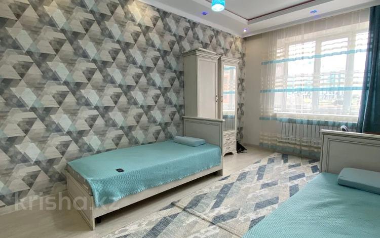 3-бөлмелі пәтер · 133 м² · 1/5 қабат, Алтын орда ш/а. 18гк 1, бағасы: 44 млн ₸ в Актобе, мкр. Алтын орда — фото 2