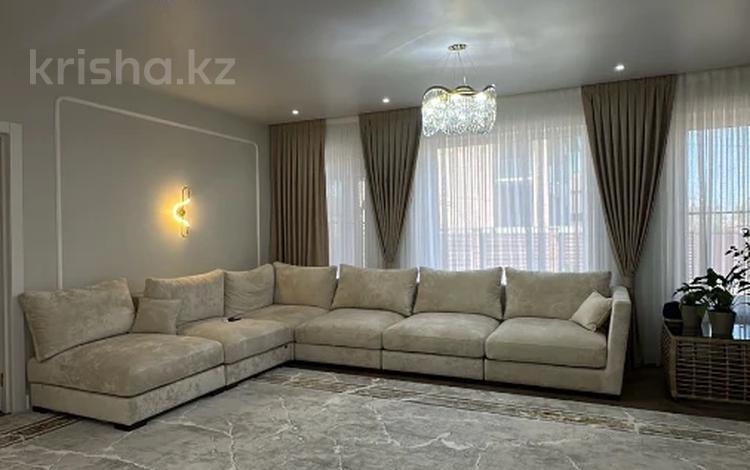 Отдельный дом · 5 комнат · 236.5 м² · 12 сот., мкр. Алтын орда 228 за 235 млн 〒 в Актобе — фото 2