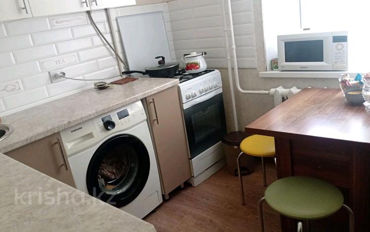 1-комнатная квартира · 32 м² · 4/5 этаж, 4й микр за 120 000 ₸ в Уральске — фото 2