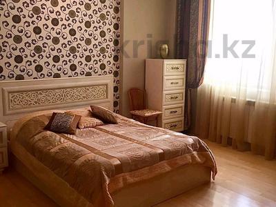 2-бөлмелі пәтер · 70 м² · 14/18 қабат, Ахмет Байтурсынулы 1, 3, 5, 9, бағасы: 300 000 〒 в Астане, Сарайшык р-н