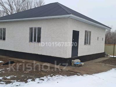 Жеке үй · 4 бөлме · 81 м² · 5 жүзд., Садовая 153, бағасы: 25 млн ₸ в Байтереке (Новоалексеевке)