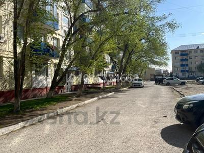 2-бөлмелі пәтер · 47 м² · 4/5 қабат, Курмангазы 10 — Курмангазы, бағасы: 170 000 ₸ в Атырау, мкр Авангард-2