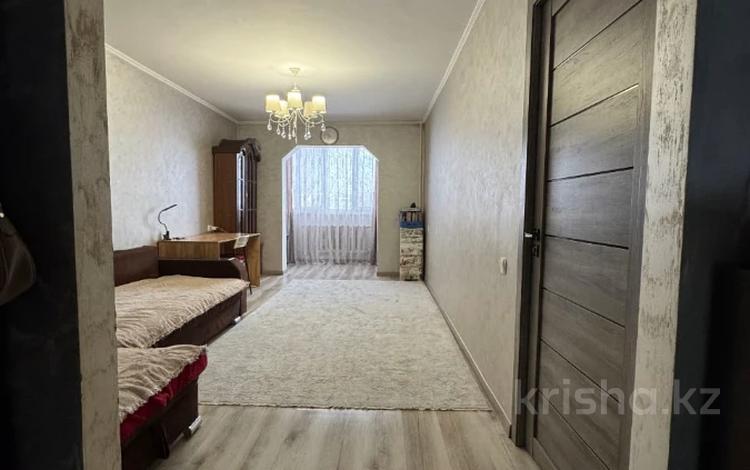 3-бөлмелі пәтер · 74.6 м² · 1/5 қабат, мкр Аксай-3Б — Горячее предложение!!!, бағасы: 40 млн ₸ в Алматы, Ауэзовский р-н — фото 11