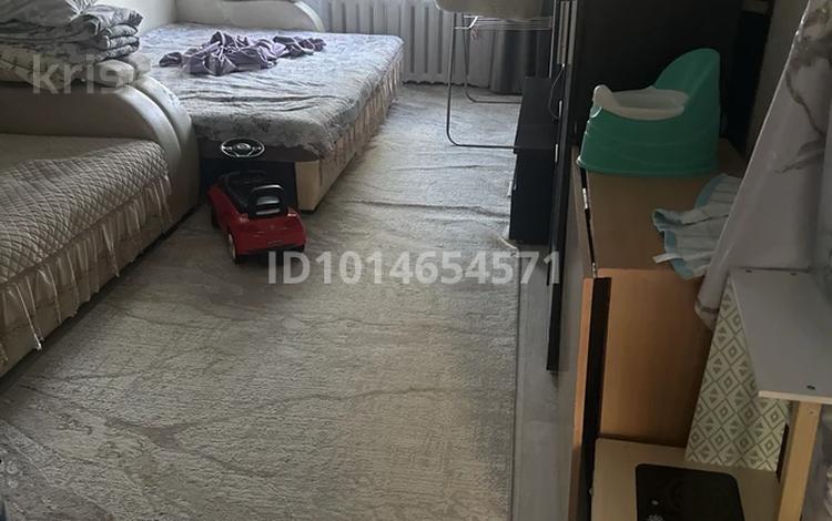 2-комнатная квартира · 47 м² · 1/5 этаж, маяковского 6 за 16 млн ₸ в Усть-Каменогорске, Ульбинский — фото 2