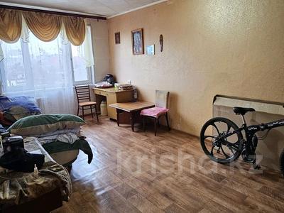 3-комнатная квартира, 63 м², 4/5 этаж, Алматинская за 15.3 млн 〒 в Уральске