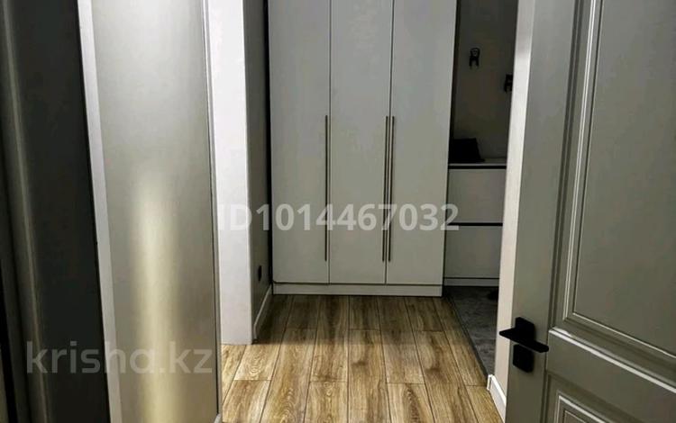 2-комнатная квартира · 56 м² · 4/12 этаж, мкр Дарабоз 68 за 270 000 ₸ в Алматы, Алатауский р-н — фото 2