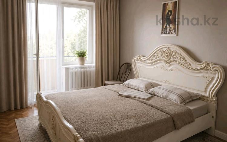 2-бөлмелі пәтер · 67 м² · 3/10 қабат, 8 марта 102 — 72 квартал, бағасы: 15 000 ₸ в Семее — фото 34