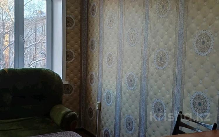 1 комната · 14 м² · 4/5 этаж, Кеншинбаева — ЦОТ за 35 000 〒 в Петропавловске — фото 2