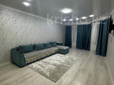 2-комнатная квартира · 60 м² · 12/15 этаж, Шакарима 60 — Шакарима - Кабанбай батыра . ЖК Триумф за 18 000 〒 в Семее