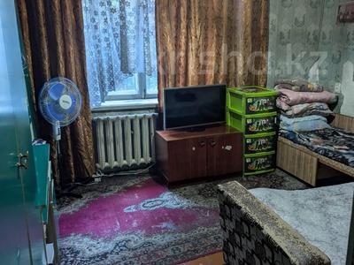 2-бөлмелі пәтер, 51 м², 2/5 қабат, мкр №8 — Абая, бағасы: 30 млн 〒 в Алматы, Ауэзовский р-н