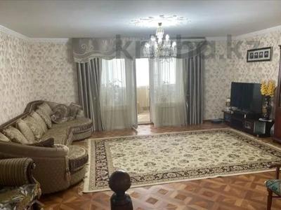 Пәтерлер в Костанайской обл.: 3-бөлмелі пәтер · 189.1 м² · 1/3 қабат, Аль-фараби 19, бағасы: 95 млн 〒 3-бөлмелі пәтер · 189.1 м² · 1/3 қабат, Аль-фараби 19, бағасы: 95 млн 〒 в Костанае