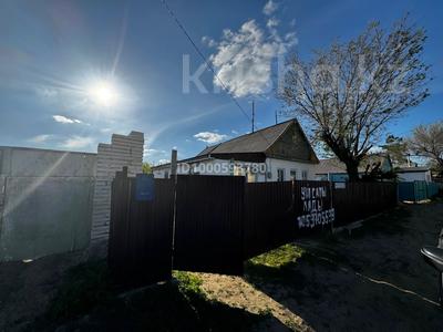 Отдельный дом · 3 комнаты · 100 м² · 10 сот., Жангелді 26 за 6.7 млн ₸ в Алге