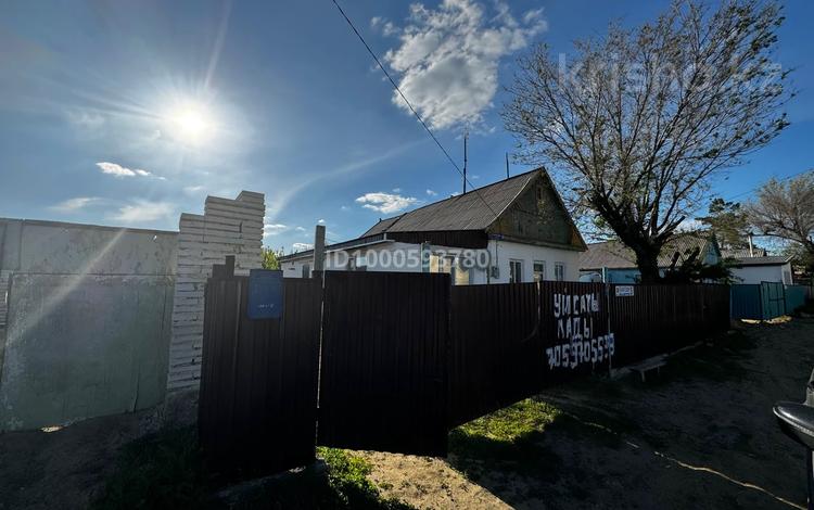 Отдельный дом · 3 комнаты · 100 м² · 10 сот., Жангелді 26 за 6.7 млн ₸ в Алге — фото 2