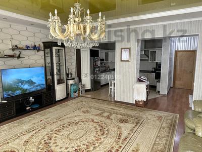 6-бөлмелі пәтер · 220 м² · 3/4 қабат, 3-й мкр 80, бағасы: 78 млн ₸ в Актау