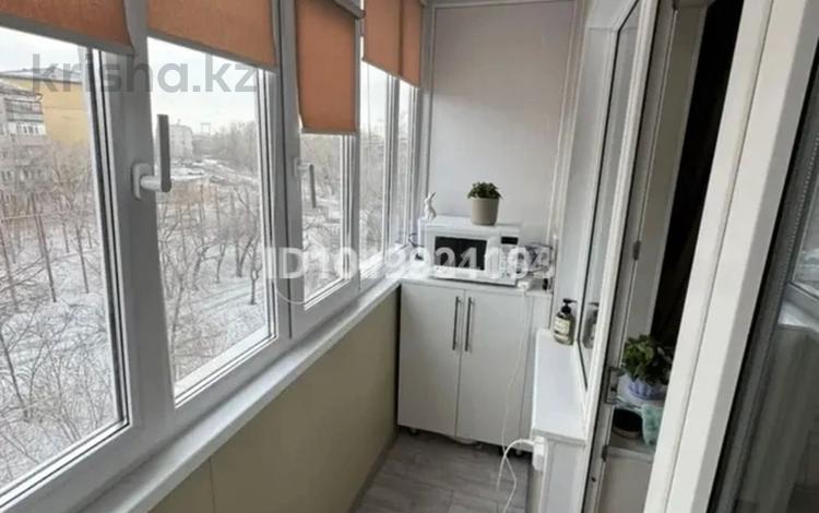 2-комнатная квартира · 42.2 м² · 5/5 этаж, 35 квартал 4 за 16.5 млн ₸ в Семее — фото 2
