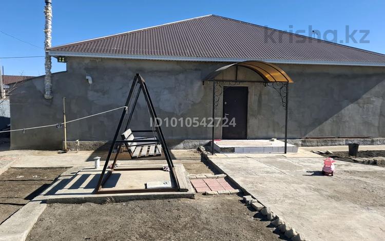Отдельный дом · 4 комнаты · 200 м² · 8 сот., Доспамбет Жырау 22 за 25 млн ₸ в Алмалы — фото 2