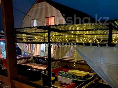 Дом · 5 комнат · 140 м², Карабай мусабай 2в за 60 000 〒 в Бурабае