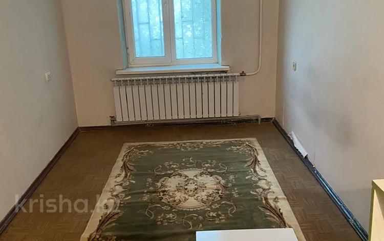 2-бөлмелі пәтер · 43 м² · 2/4 қабат, Көктем-3 ш/а. 4, бағасы: 270 000 ₸ в Алматы, Бостандыкский р-н — фото 2