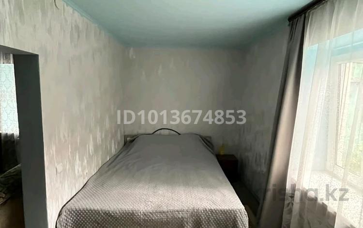 2-комнатная квартира · 38 м² · 1/2 этаж, мкр Алтай-2 34 — Рядом школа 78, напротив Wildberres за 10 000 ₸ в Алматы, Турксибский р-н — фото 2