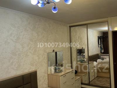 3-бөлмелі пәтер · 60 м² · 3/5 қабат, 11-й микрорайон, 11-й микрорайон 95Б — Орынбай Акына 95Б / за Мечтой, бағасы: 26.5 млн ₸ в Шымкенте, Енбекшинский р-н