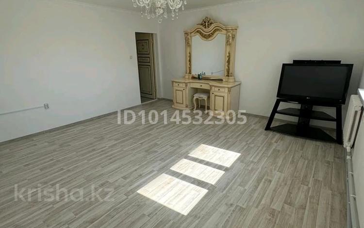 Жеке үй · 6 бөлме · 300 м² · 3 жүзд., Атырау ш/а., Бурабай — Алия Молдагулова, бағасы: 28 млн ₸ в мкр Атырау — фото 2