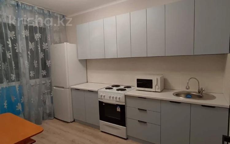 1-комнатная квартира · 42 м² · 3/10 этаж, Нажимеденова 64 — Сафуан Шаймерденова за 170 000 ₸ в Астане, Сарайшык р-н — фото 2
