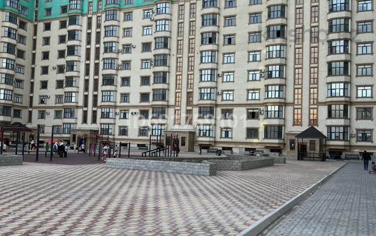 5-бөлмелі пәтер · 156 м² · 7/9 қабат, 19-ш/а. 33 — Супермаркет дильда, бағасы: 67 млн ₸ в Актау, 19-й мкр — фото 12