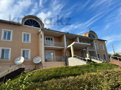 Продажа квартир в Акмолинской обл.: 4-комнатная квартира · 150 м² · 2/2 этаж, ул. Елемесова за 45 млн 〒 4-комнатная квартира · 150 м² · 2/2 этаж, ул. Елемесова за 45 млн 〒 в Щучинске