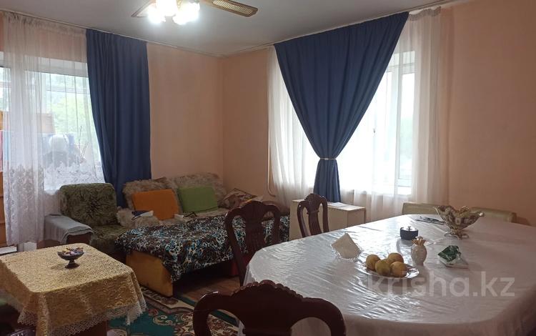 3-бөлмелі пәтер · 91 м² · 1/3 қабат, ул. Кирова, бағасы: 19 млн ₸ в Щучинске — фото 21