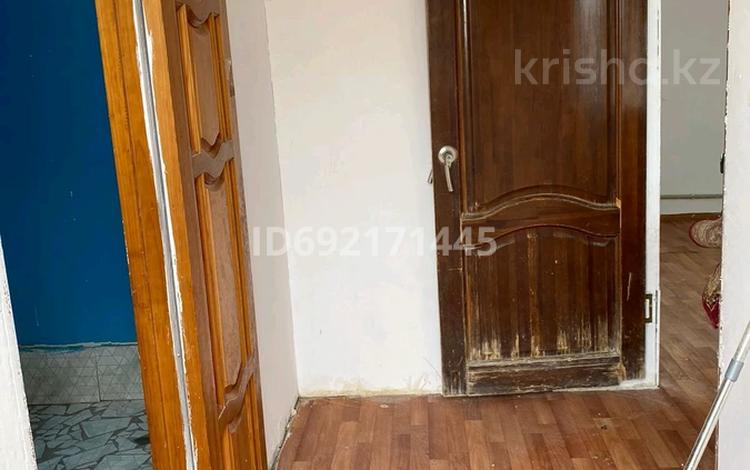 Отдельный дом · 1 комната · 40 м² · 12 сот., мкр Кара депо 2 — Есімхана за 40 000 〒 в Атырау — фото 2