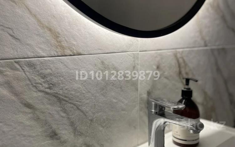 1-комнатная квартира · 30 м² · 5/5 этаж, 10 микрорайон 9 за 150 000 ₸ в Аксае — фото 2