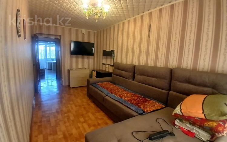 2-комнатная квартира · 45.9 м² · 5/5 этаж, 50 лет октября 110 за 11 млн ₸ в Рудном — фото 2