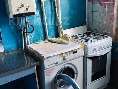 1-комнатная квартира · 35 м² · 3/5 этаж, Жангильдина 26 — Остановка лакомка magnum за 60 000 〒 в Шымкенте, Аль-Фарабийский р-н