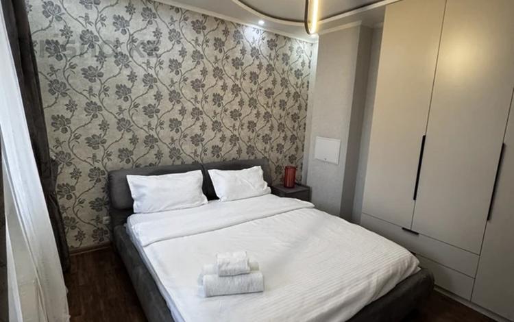 2-комнатная квартира · 55 м² · 10/25 этаж, ул. Абдуллы Розыбакиева 247А за 22 000 〒 в Алматы, Бостандыкский р-н — фото 2