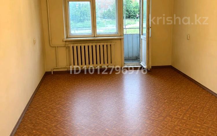 1-комнатная квартира · 36.5 м² · 2/5 этаж, Майкудук, Майкудук, 16й микрорайон за 5.7 млн ₸ в Караганде, Алихана Бокейханова р-н — фото 9