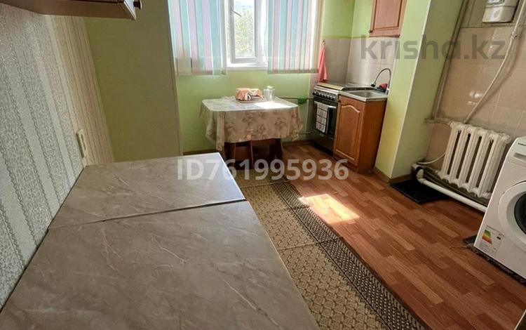 2-комнатная квартира · 53.7 м² · 2/5 этаж, Женис 98 — Автовокзала за 11 млн 〒 в  — фото 2