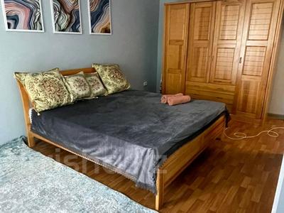 1-бөлмелі пәтер · 49 м² · 2/4 қабат, Улбике Акына 117 — Пересечение Толи би и Проспект Жамбыла. Возле ЦК Баласагун, бағасы: 11 000 ₸ в Таразе