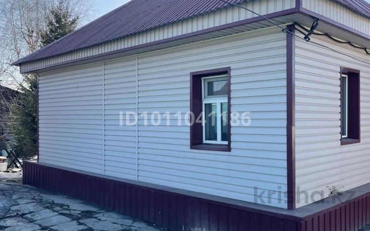 Жеке үй · 2 бөлме · 38 м² · 9 сот., Александрова 107, бағасы: 15 млн ₸ в Усть-Каменогорске, Ульбинский — фото 2
