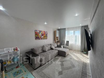 Продажа квартир в Восточно-Казахстанской обл.: 3-комнатная квартира · 70 м² · 5/5 этаж, Назарбаева 9/2 за 28.5 млн 〒 3-комнатная квартира · 70 м² · 5/5 этаж, Назарбаева 9/2 за 28.5 млн 〒 в Усть-Каменогорске