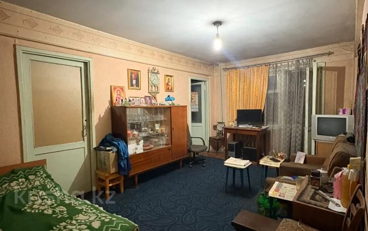 3-бөлмелі пәтер · 50 м² · 4/5 қабат, Космическая 6, бағасы: 19.5 млн ₸ в Усть-Каменогорске — фото 2